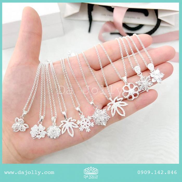 Cac-mau-mat-day-chuyen-1