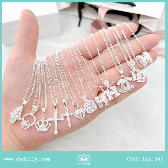 Cac-mau-mat-day-chuyen-3